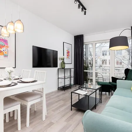 Modern Kamienna Grobla With Parking & Balcony In By Renters Apartamento Gdańsk