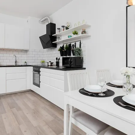 Modern Kamienna Grobla With Parking & Balcony In By Renters * Γκντανσκ